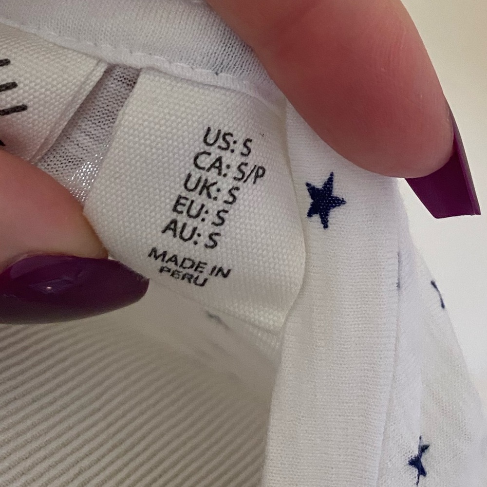 ARTISAN NY Navy Stars White V Neck T Shirt - Picture 4 of 5